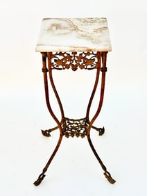 BEAUTIFUL MARBLE AND GILT BRONZE SIDE TABLE
