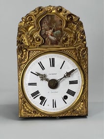 BEAUTIFUL GILDED TABLE CLOCK