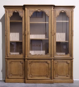 IMPOSING EUROPEAN CARVED OAK CABINET