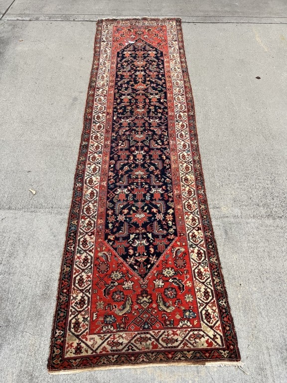 HANDMADE TRADITIONAL MULTI-COLOR PERSIAN RUNNER (1 of 5)