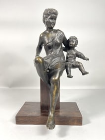 EUROPEAN BRONZE FIGURAL GROUP OF A MOTHER AND BABY