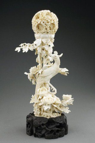 FINE CHINESE CARVED IVORY PUZZLE BALL WITH PHOENIX