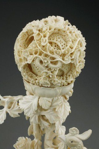 FINE CHINESE CARVED IVORY PUZZLE BALL WITH PHOENIX - 5