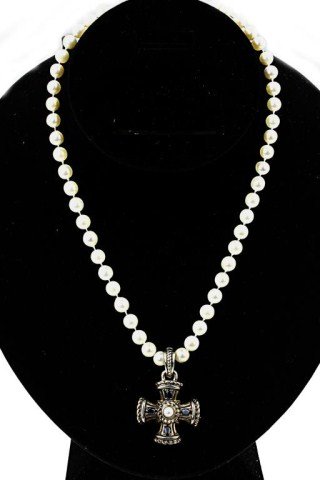 JUDITH RIPKA NATURAL PEARLS NECKLACE