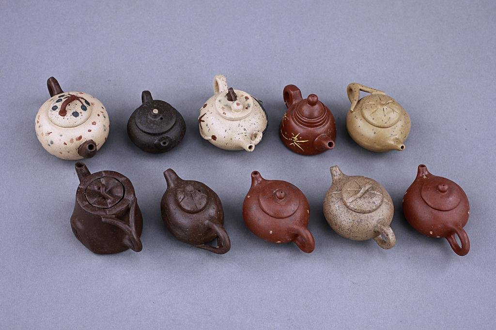 COLLECTION OF TEN MINIATURE POTTERY TEAPOTS (1 of 5)