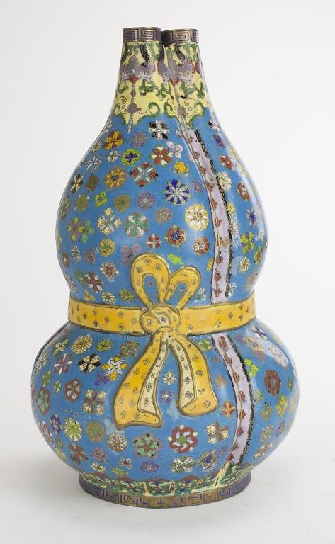 CHINESE CLOISONNE DOUBLE GOURD VASE (1 of 3)