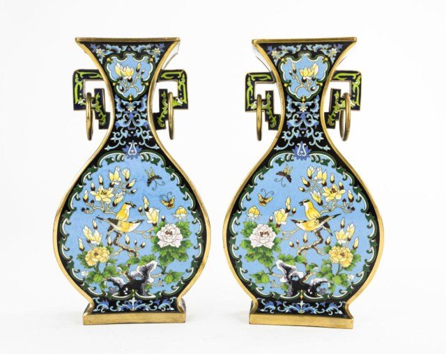 PAIR OF CHINESE CLOISONNE TRUMPET VASES (1 of 4)