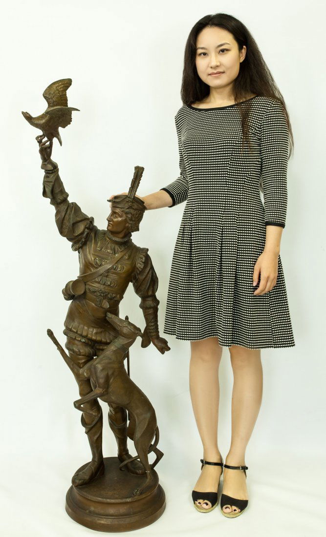 LARGE BRONZE FIGURE OF A SOLDIER AND DOG (1 of 5)