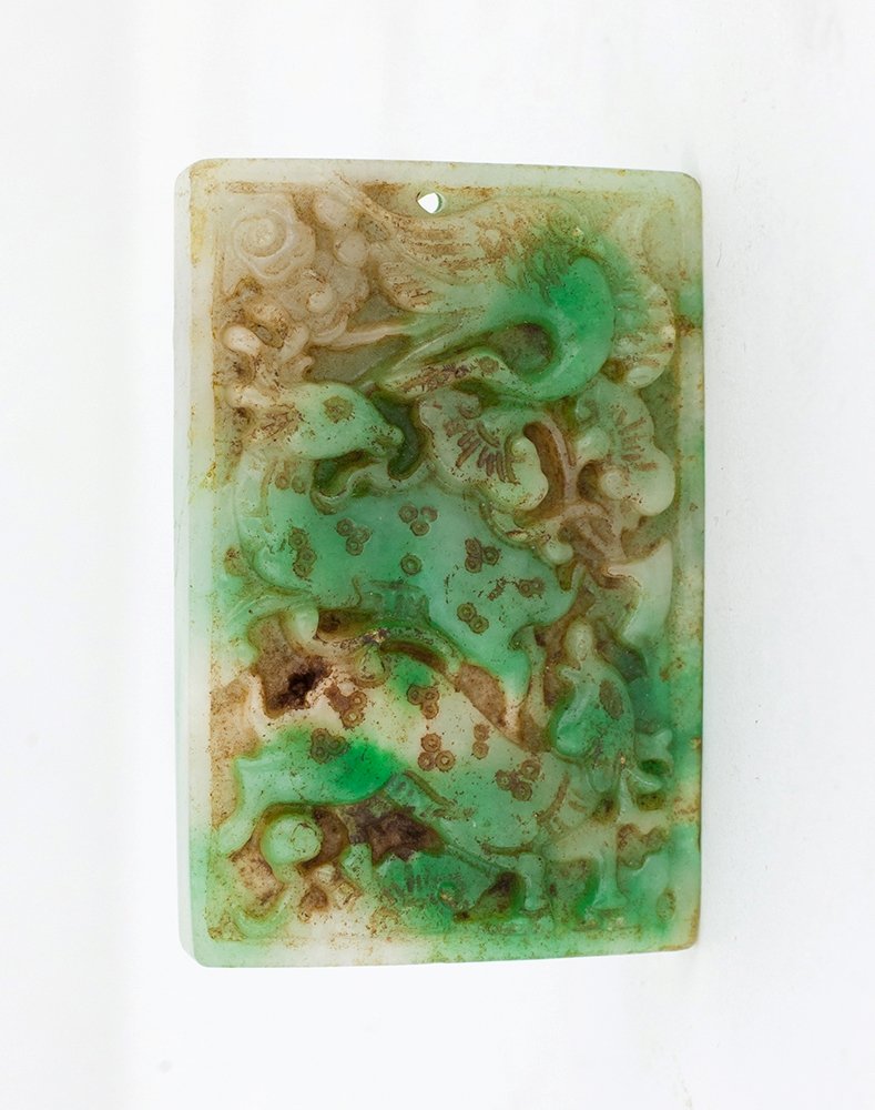 CHINESE SMALL CARVED JADE PLAQUE (1 of 2)