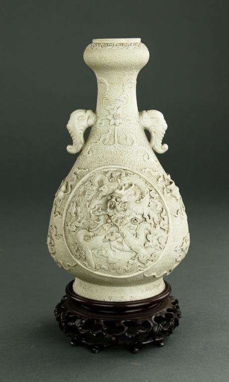 ANTIQUE CHINESE GARLIC HEAD VASE (1 of 4)