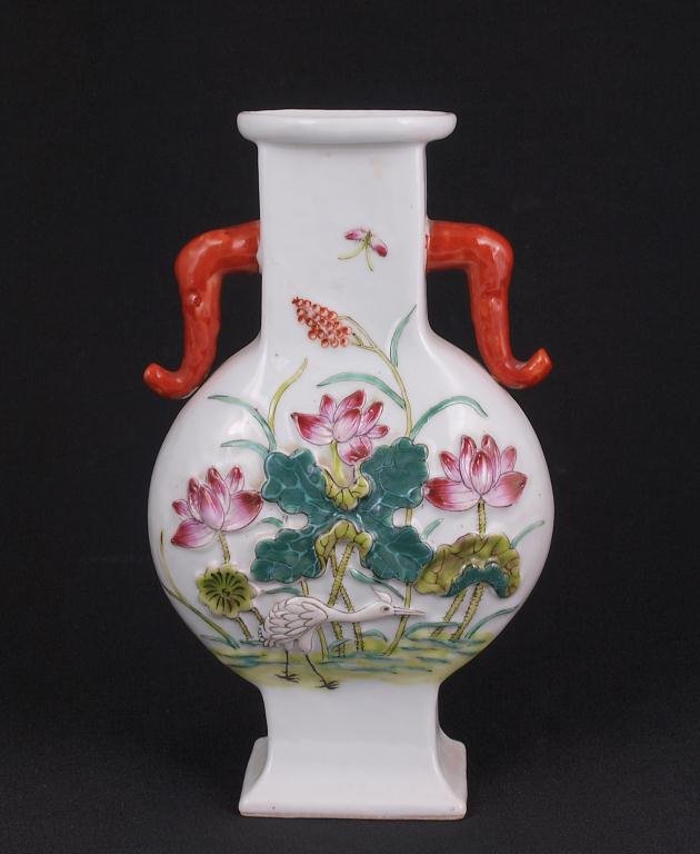 CHINESE RAISED LOTUS FLOWER VASE