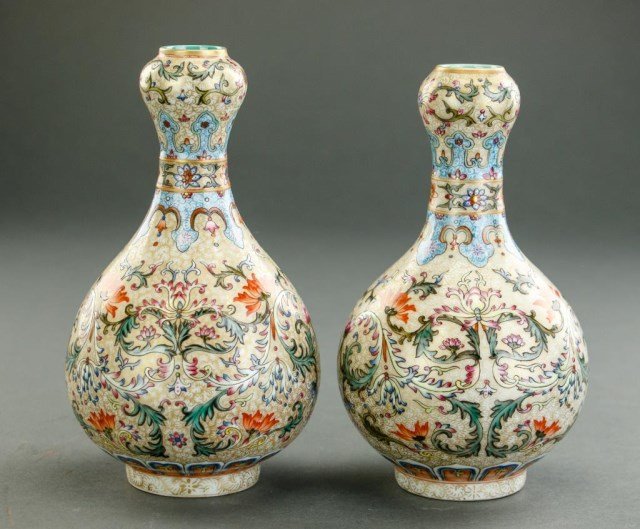 PAIR OF CHINESE GARLIC HEAD VASES (1 of 3)