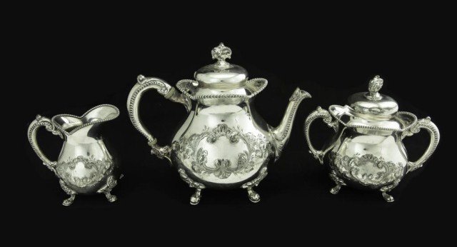 SILVER PLATED TEA SET (1 of 2)