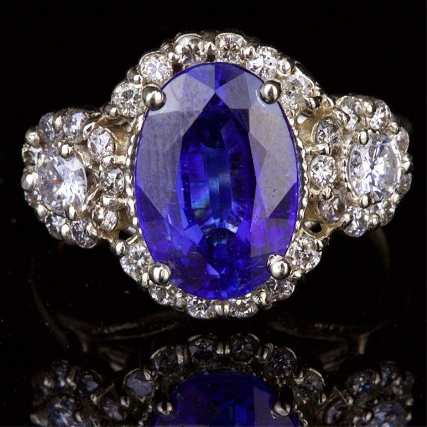 18K WHITE GOLD RING WITH DIAMOND (1 of 1)