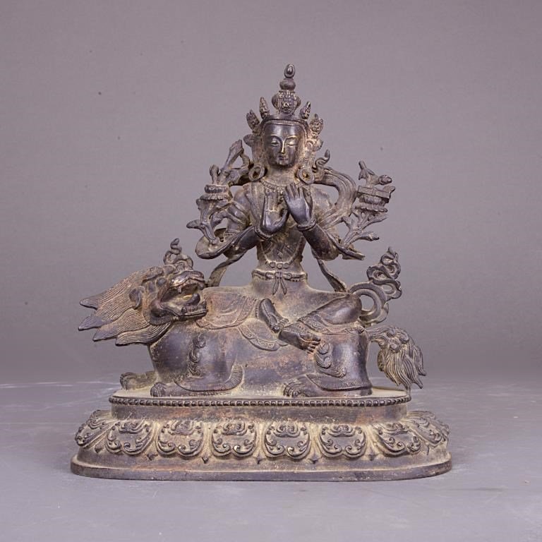 TIBETAN BRONZE SEATED BUDDHA (1 of 1)