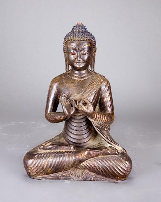 CHINESE BRONZE BUDDHA STATUE (1 of 3)