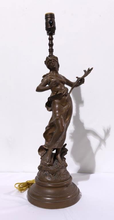FRENCH BRONZE FIGURE OF A LADY (1 of 1)