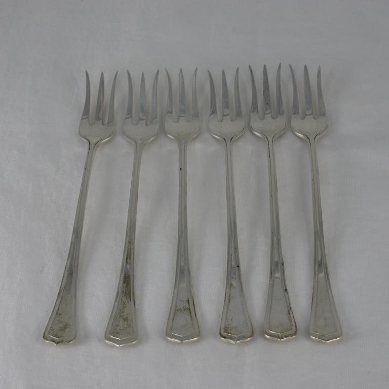 Sterling, Rogers Lunt, 6 seafood forks (1 of 3)