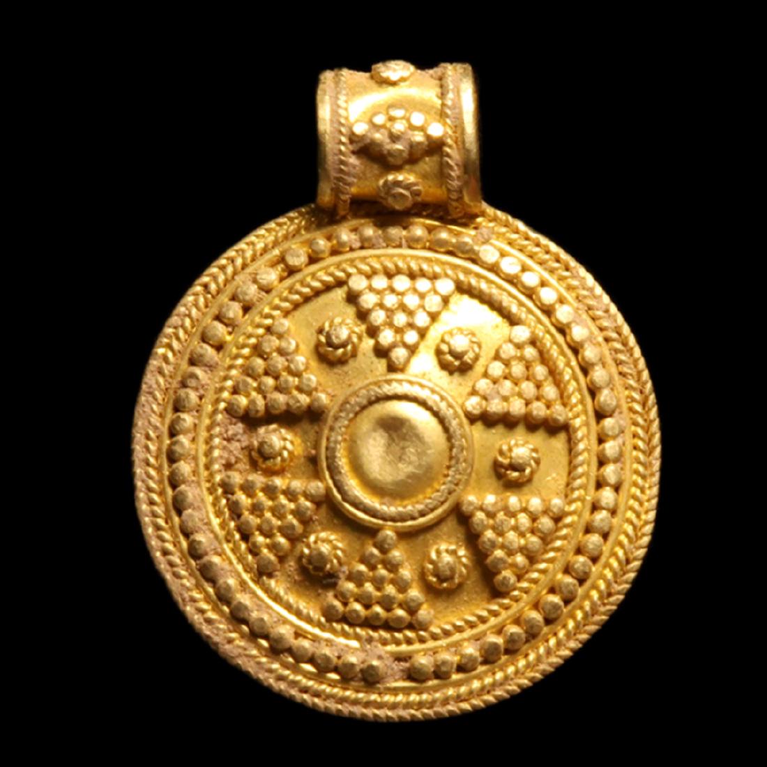Viking Gold Pendant with Star Pattern, c. 9th10th