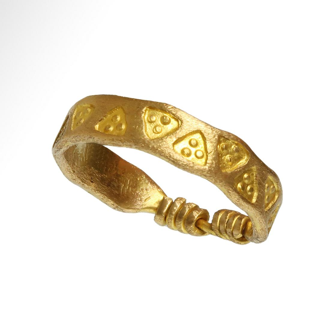 Viking  Gold Ring with Punched Decoration (1 of 6)