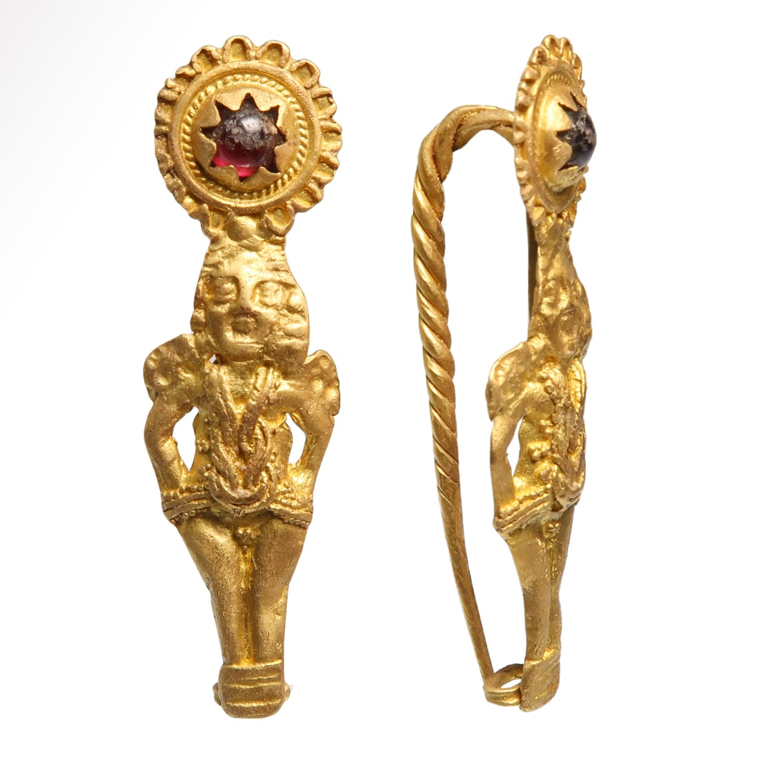 Rare Roman Gold and Garnet Earrings with Eros / Cupid in Repousse and Heracles Knots, c. 1st Century (1 of 7)