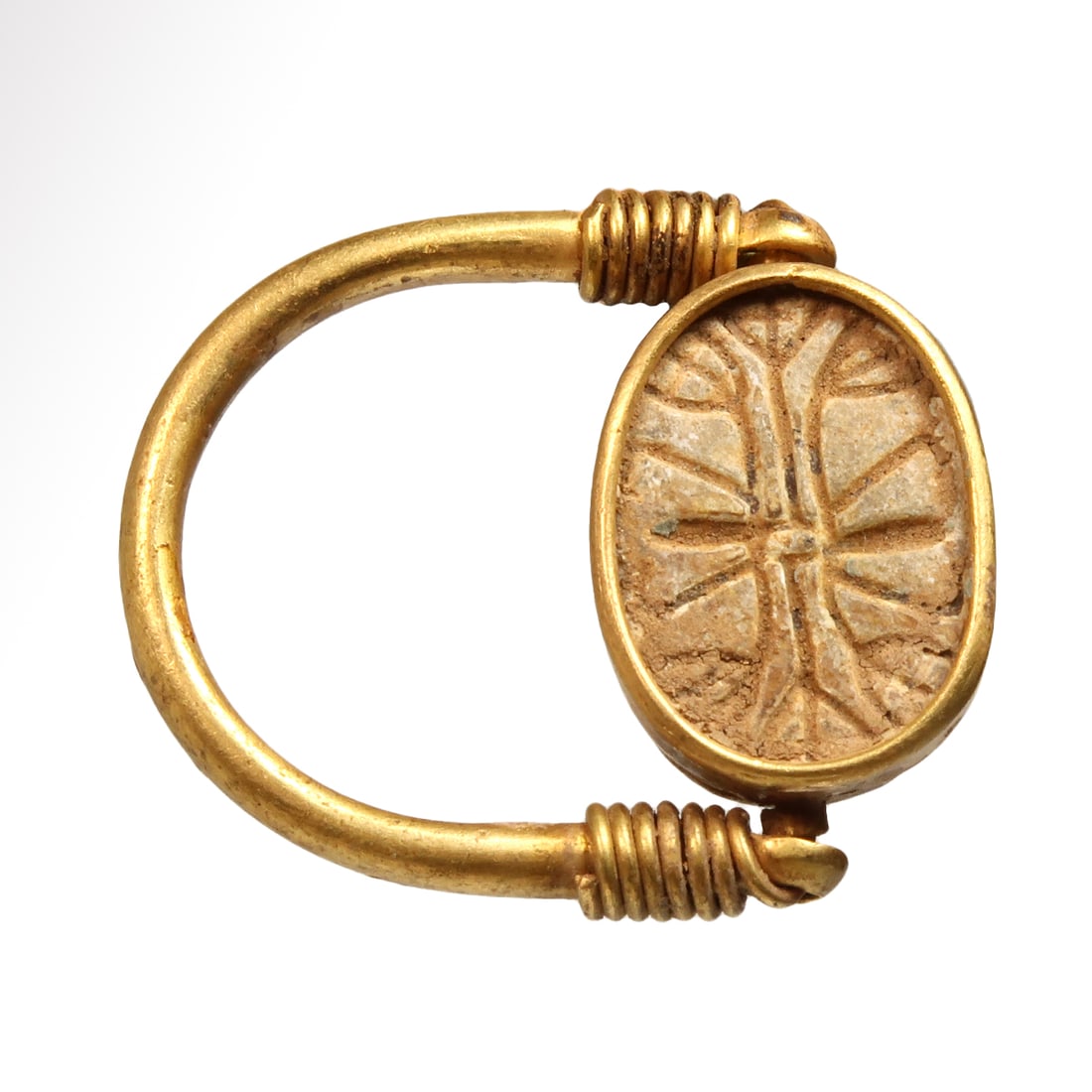 Egyptian Steatite Scarab in Gold Swivel Ring with Sema-Tawy, Middle Kingdom, c. 2040–1782 B.C. (1 of 6)