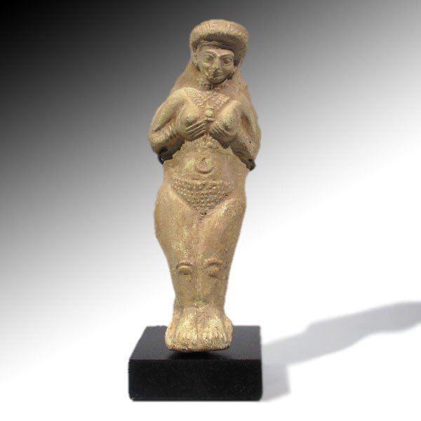 Elamite Terracotta Figure of a Fertility Goddess, Suza (1 of 6)