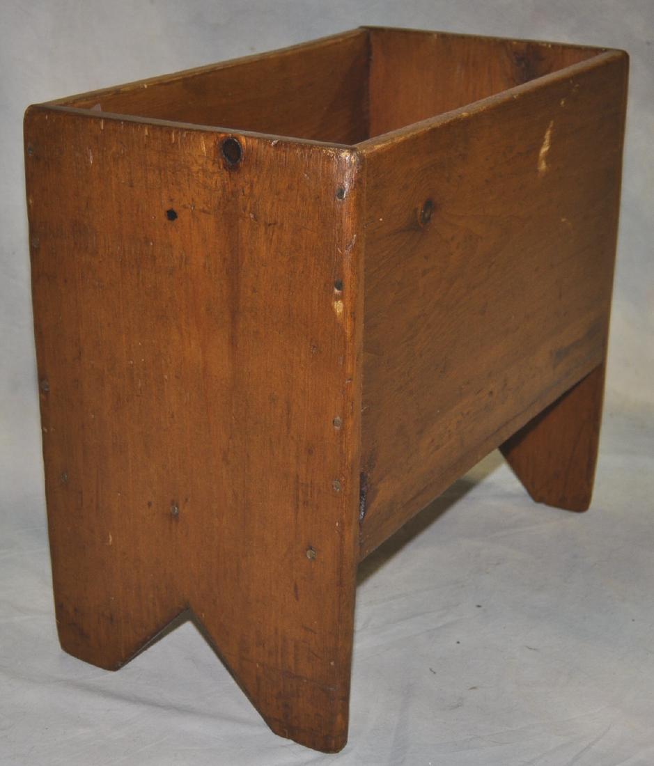 Primitive New England Pine Feed / Grain Box (1 of 4)