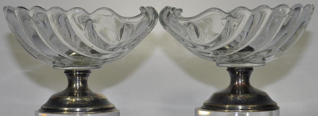Hawkes Intaglio Cut Glass & Sterling Compotes: Shell-form molded glass bowls with wheel engraved lobes and weighted sterling feet, signed, 4.25 in. x 6.75 in.