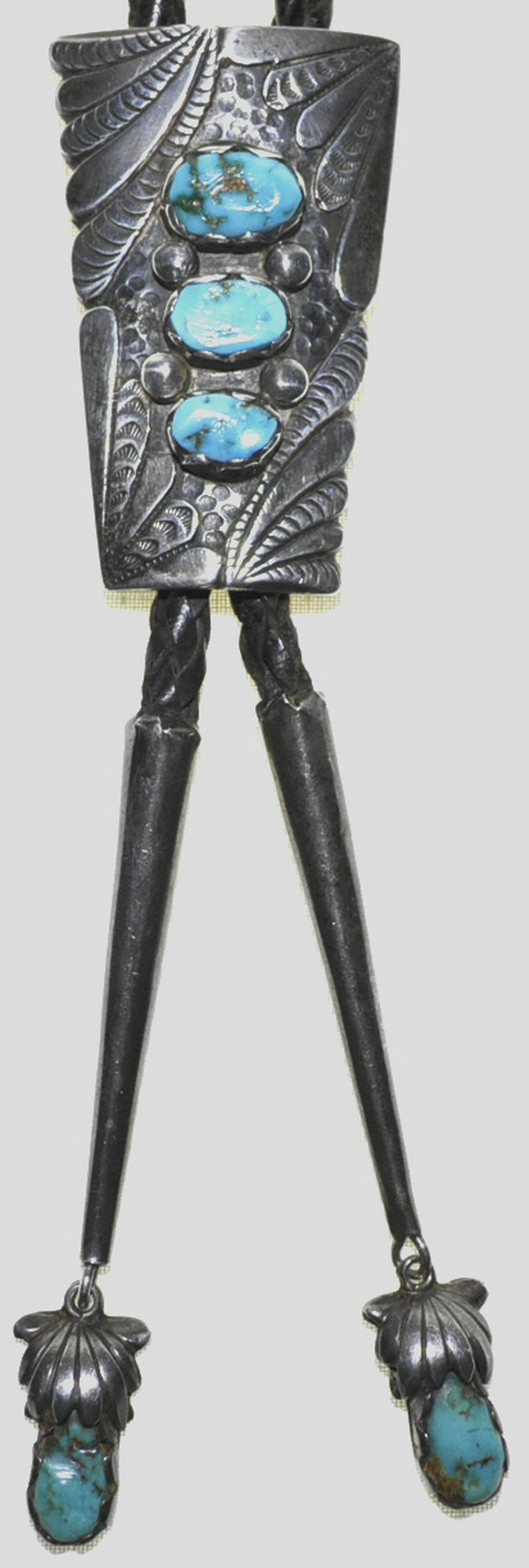 Vintage Southwest Turquoise Silver Bolo Tie (1 of 1)