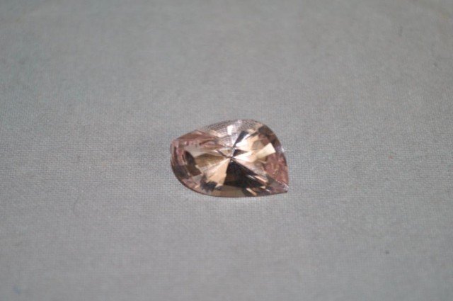 Fantasy Cut Pink Morganite (Pink Emerald): Approx. 9cts