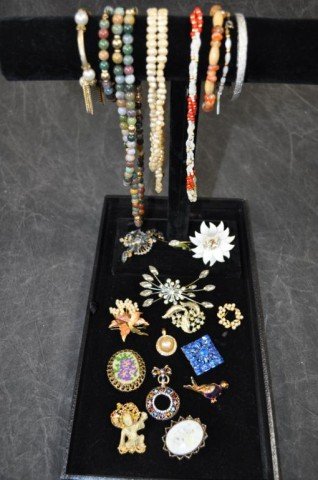 Costume Jewelry, 21pcs: Necklaces, bracelets, pins, rhinestones and semi-precious beads