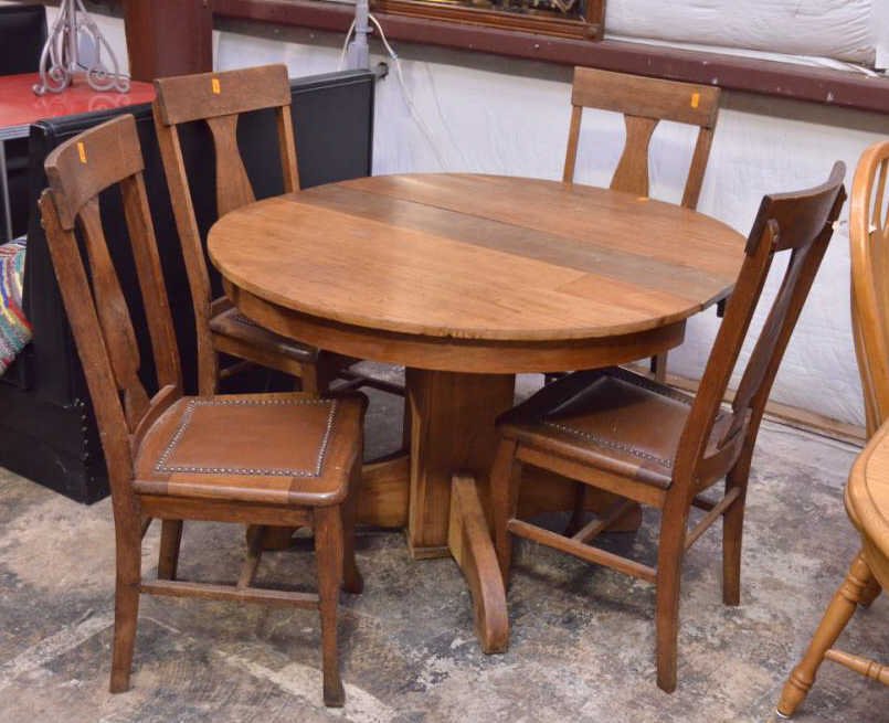 Oak Table and Chairs: circa 1920