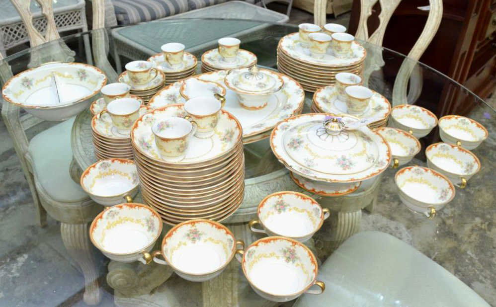 Noritake "Fiesta" Dinnerware (1 of 5)