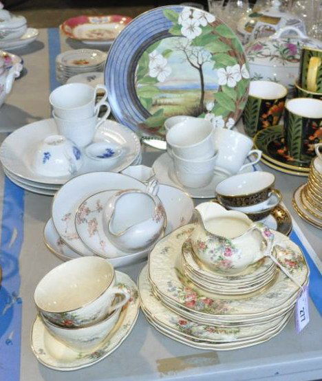 Misc. Porcelain Tableware (1 of 1)