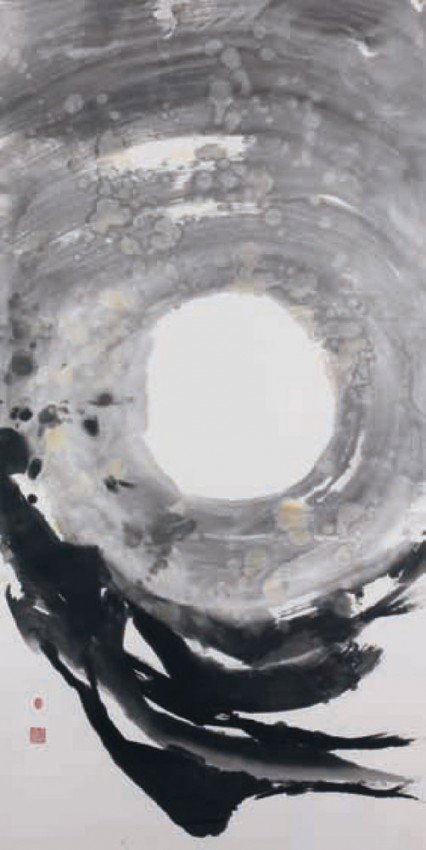 Irène CHOU (Zhou Luyun) - Impact 5: Irène CHOU (Zhou Luyun) (née en 1924) Ecole Chinoise Impact 5 Encre et technique mixte sur papier, marquée du cachet en bas à gauche 139 x 69 cm - 54 3/4 x 27 1/8 in. Ink and mixed media on paper,