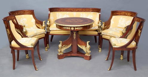 Empire Sitzgruppe mit Tisch