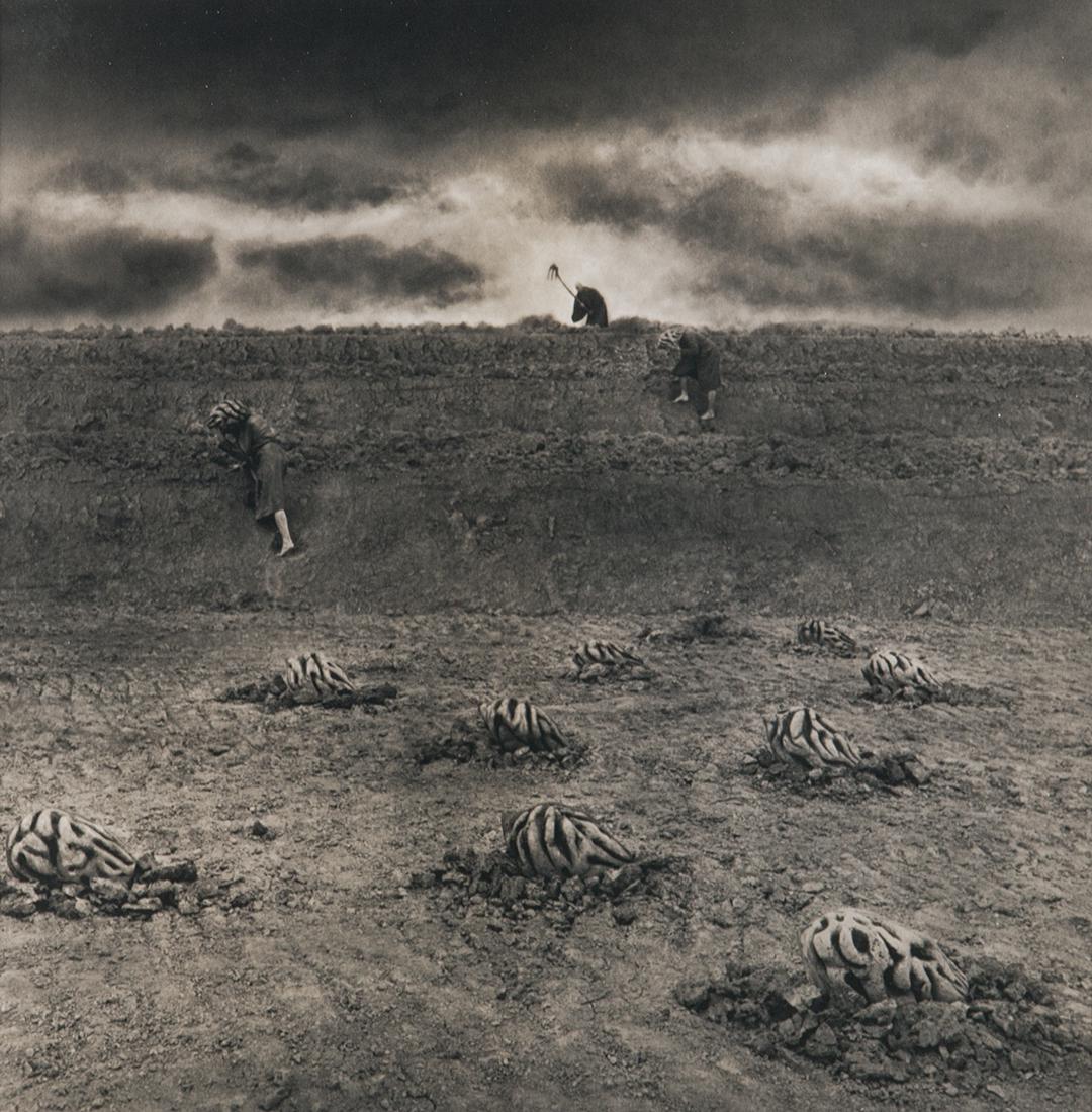 Roberto Kusterle: La raccolta dei pensieri (Thought Collection) 2006 Silver print on toned baryta paper. Photo ltd label bearing the photographer's name, title, date and edition notation (2/30) on verso. 23x23 cm