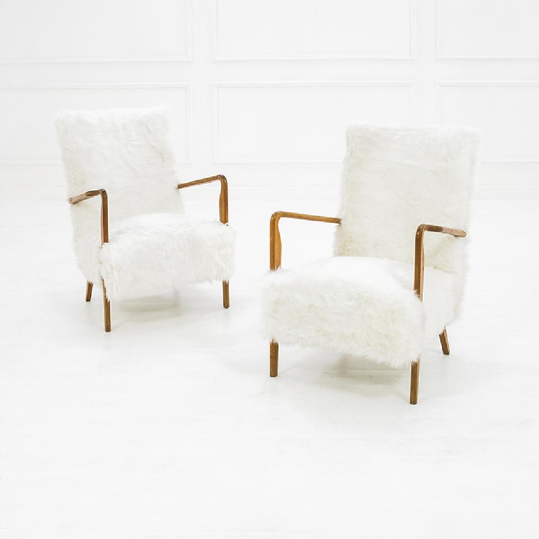 Due poltrone (1 of 2)