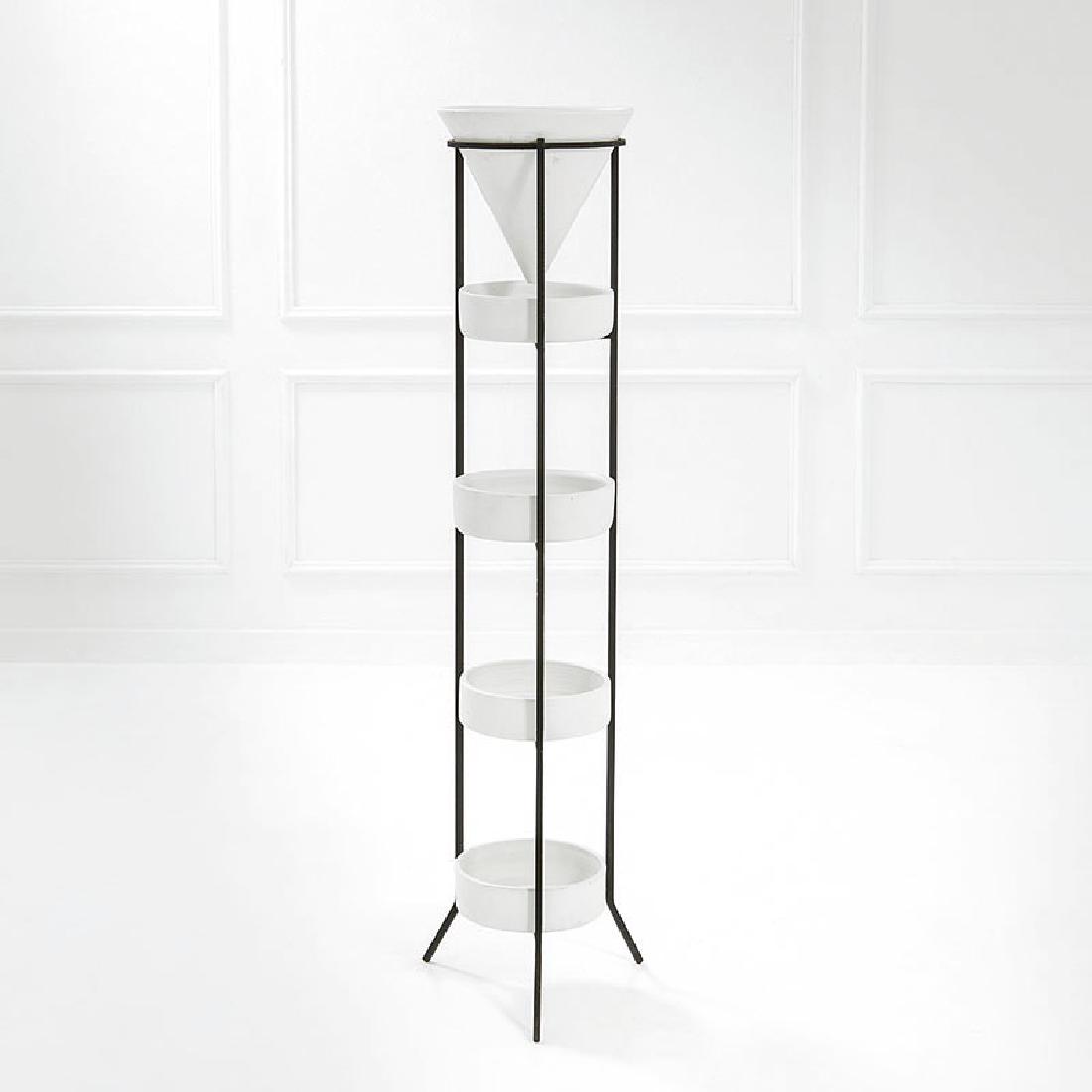 Franco Campo, Carlo Graffi: Colonna portavasi Scatolato di ferro con vernice raggrinzante, terracotta smaltata. Prod. Home, 1956 ca. h cm 171, diam. base cm 50 Literature: Domus, n. 341, aprile 1958, pubblicità; I. de Guttry, M