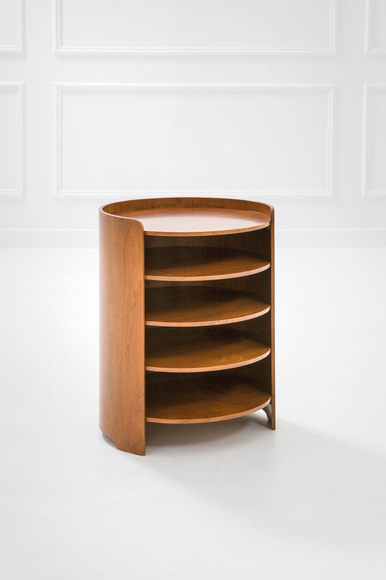 Luigi Caccia Dominioni: Tavolo mod. Casaccia Compensato curvato, legno tinto. Prod. Azucena, 1962 cm 62x50x46 Literature: G. Gramigna, Repertorio del design italiano per l'arredamento domestico 1950-2000, Ed. Umberto Alleman