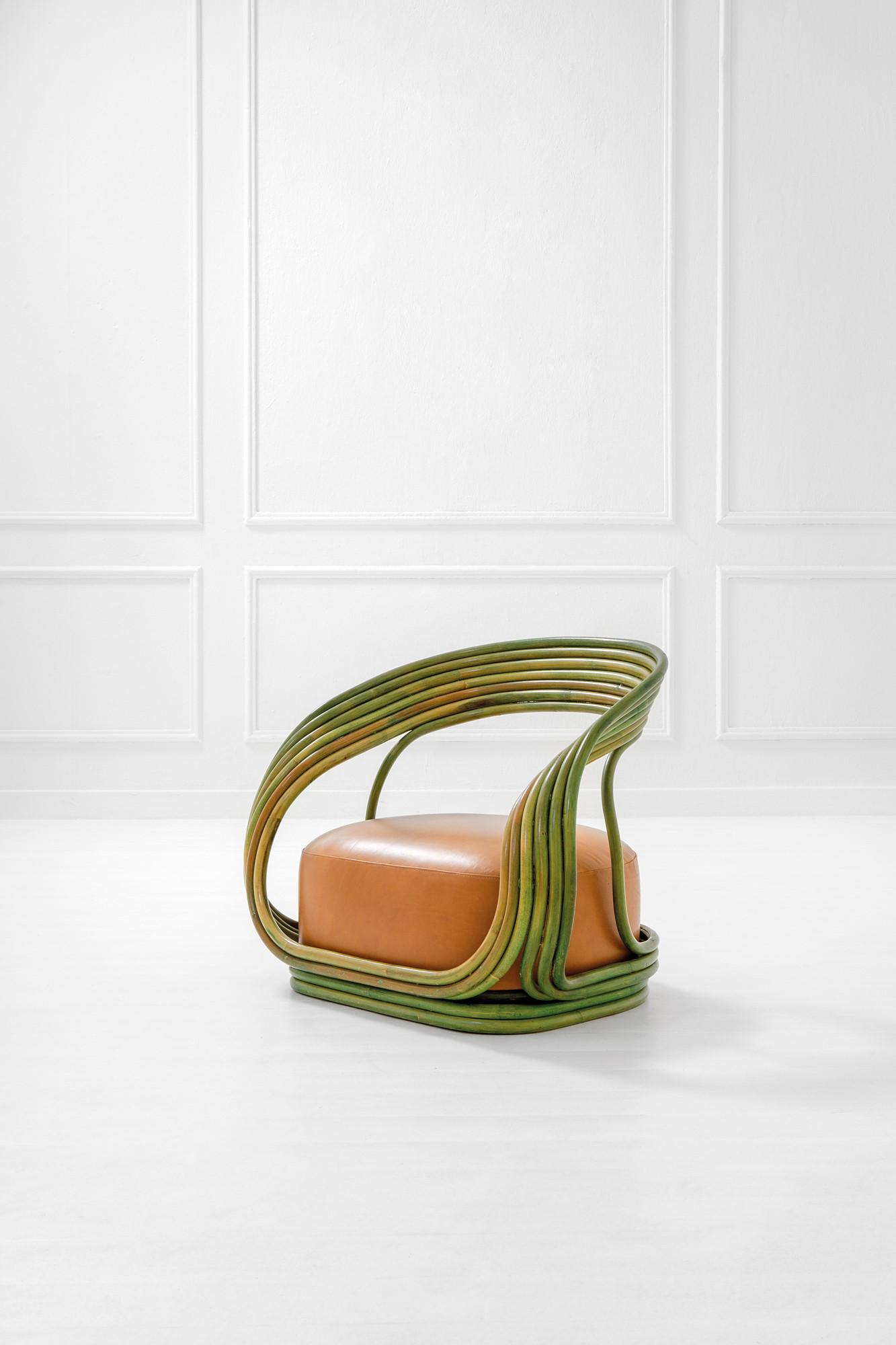 Giovanni Travasa (XX secolo)  Poltrona mod. Eva. (1 of 3)