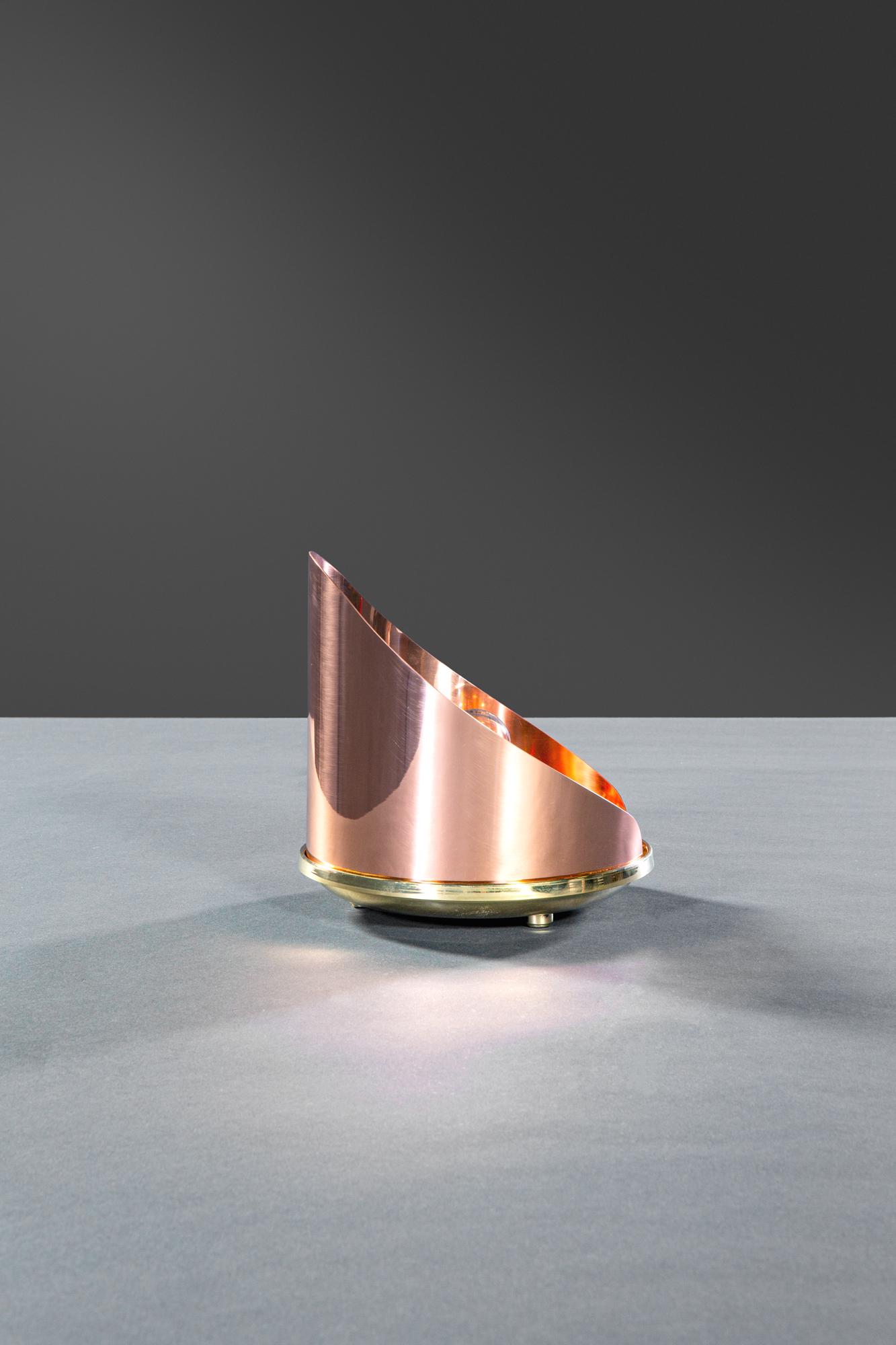 Luigi Caccia Dominioni, 1913-2016. Lampada da tavolo (1 of 2)