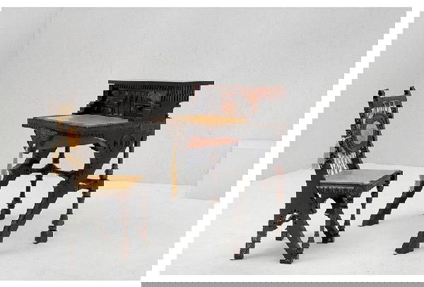 Carlo Bugatti: Desk. walnut, ebonized walnut, white metal, vellum, copper. 1900 ca. cm 98x70x56. Literature: E. Barbolini Ferrari, A. Bulgarelli, Tra Antiquariato Passato Prossimo e Modernariato, Artioli Editori, 20