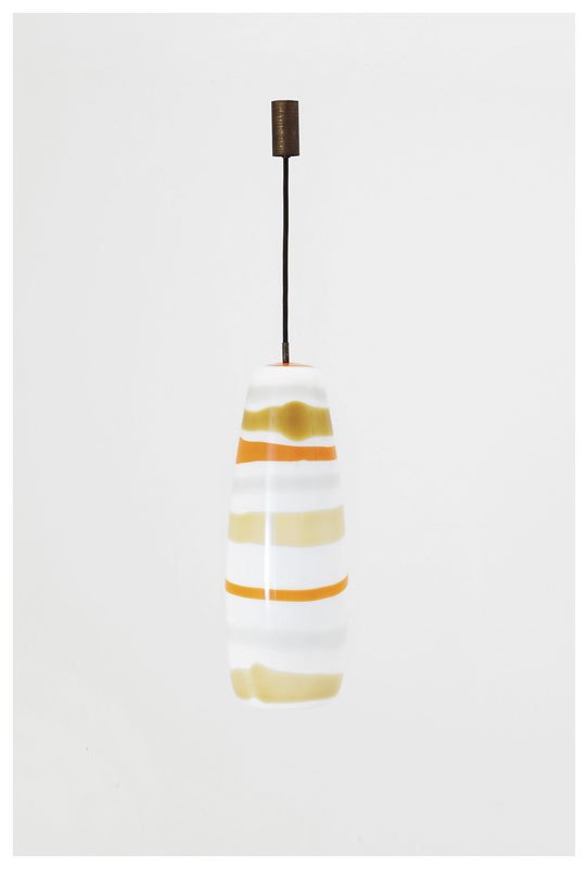 Massimo Vignelli: Lampada a sospensione in vetro sigaro Prod. Venini, Italia 1950 ca. h cm 90 - diam. cm 17