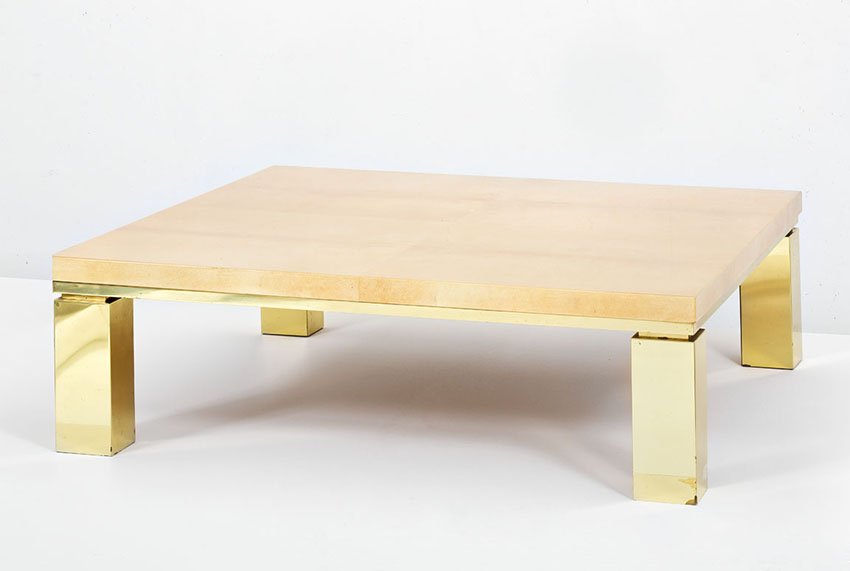 Aldo Tura (attr.a): Tavolo basso Pergamena, ottone. Italia, 1970 ca. cm 33,5x110x110