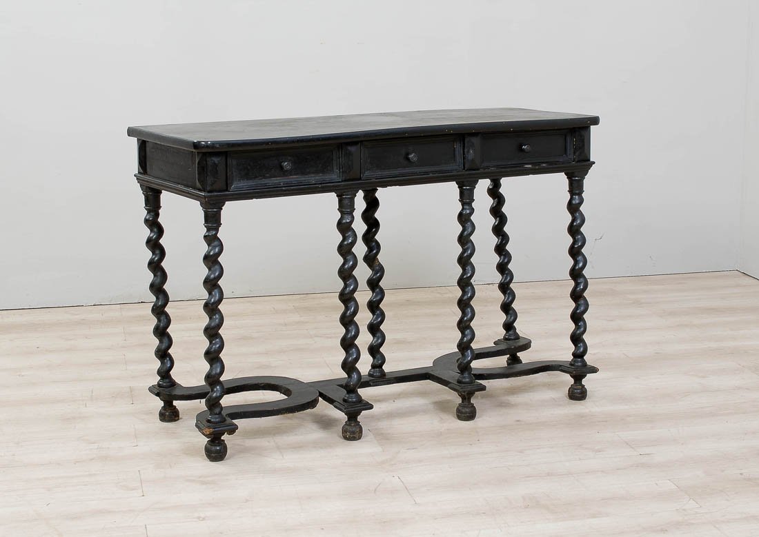 Tavolo in noce (1 of 1)