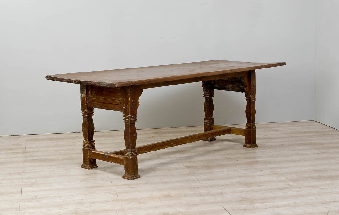 Tavolo da centro in noce (1 of 1)