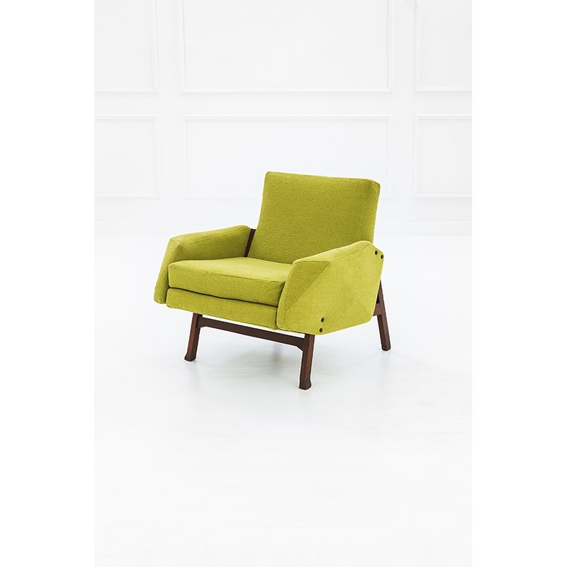 A. Ferrari, G. Vitelli (1 of 4)