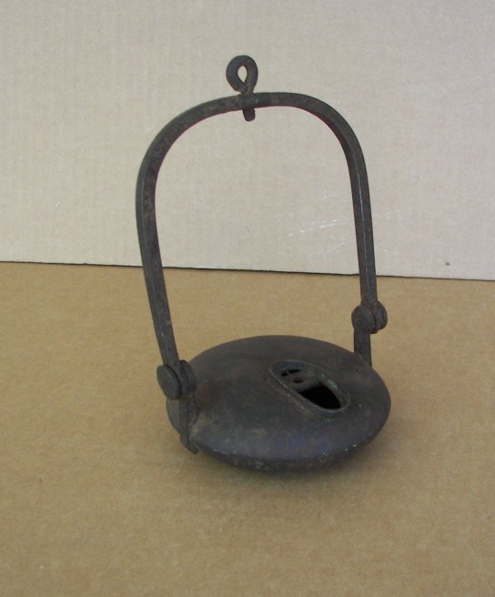 Antique Iron Betty Oil Lamp: , (7591) Cast Iron, Iron Betty, Grease Lamp For Fat Or Oil,